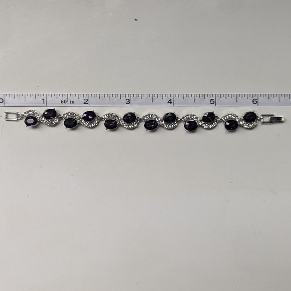 Purple Gemstone White Zirconia Silver Color Bracelet Timeless Elegant Classic - Picture 6 of 6